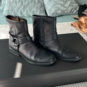 Leather booties Sz 7
